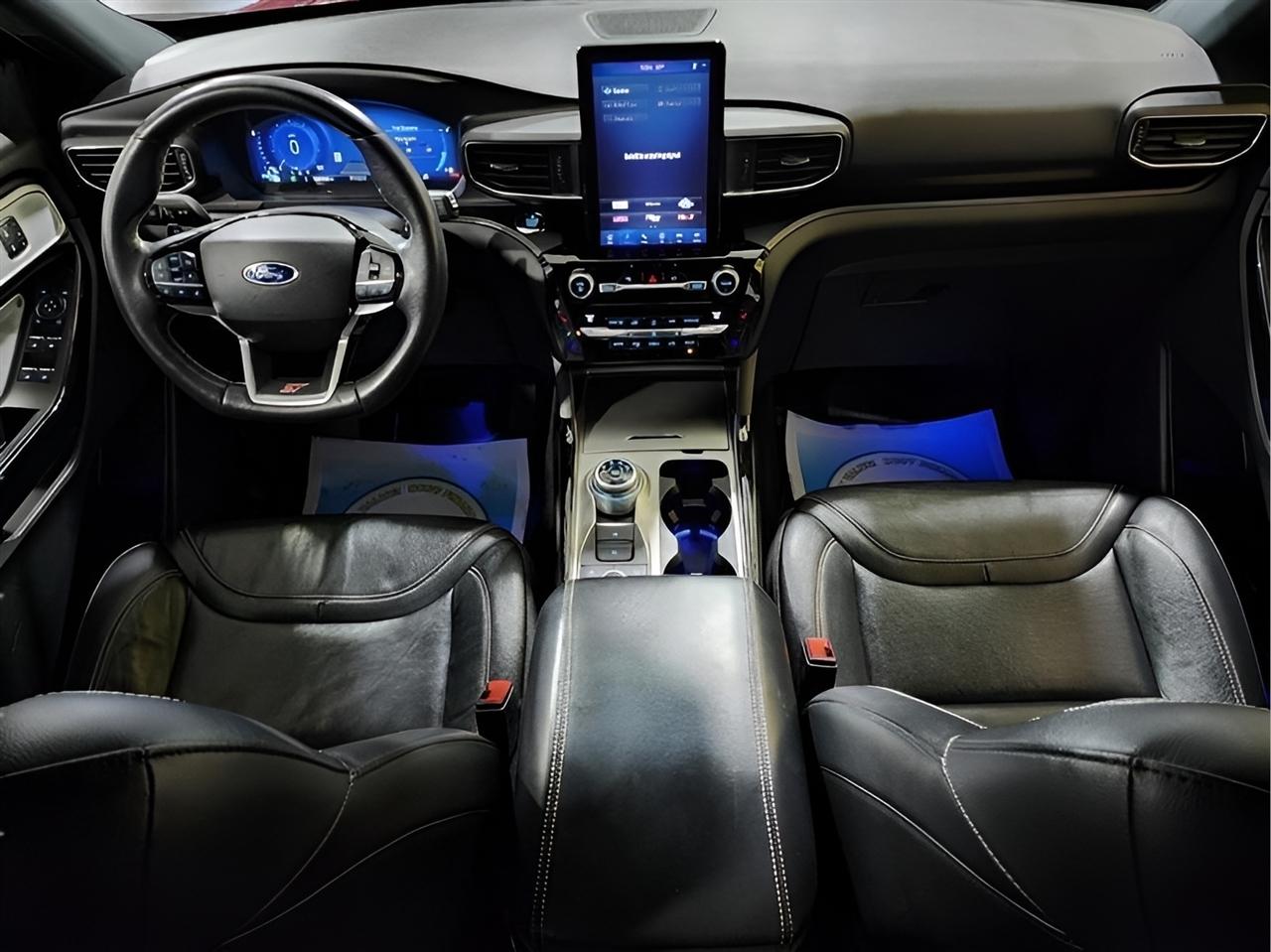 Ford Explorer  2021