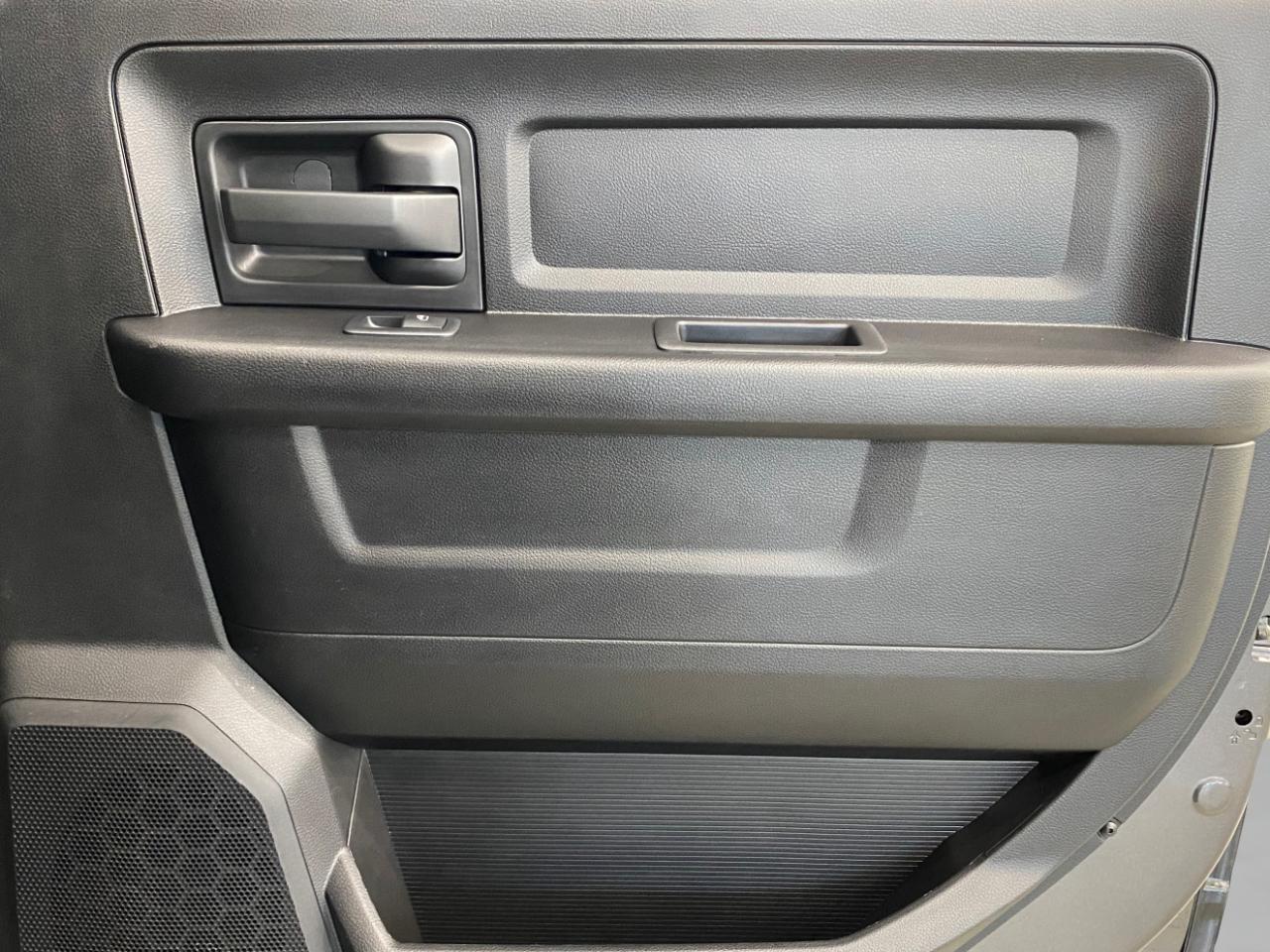 RAM 2500 Tradesman Crew Cab SWB 4WD 2018