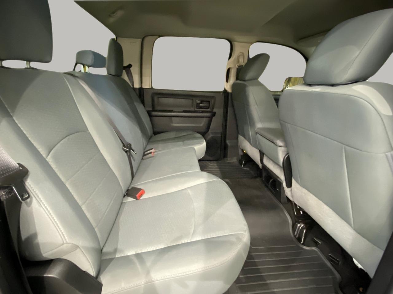 RAM 2500 Tradesman Crew Cab SWB 4WD 2018