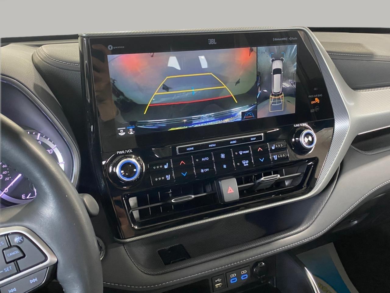 Toyota Highlander Platinum AWD V6 2022