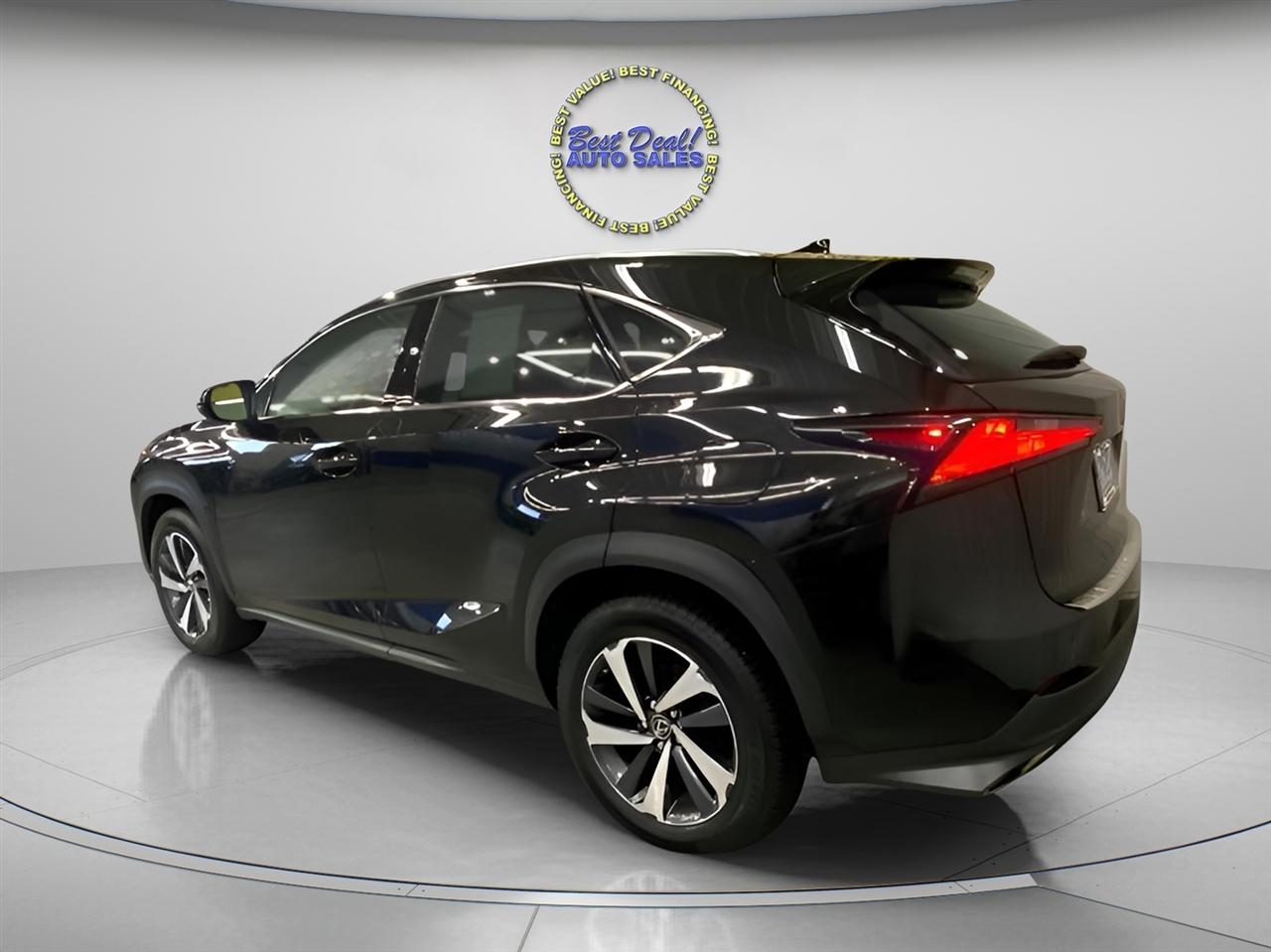 Lexus NX 300 Base AWD 2019