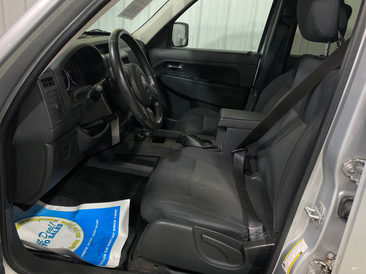 Jeep Liberty Sport 4WD 2011