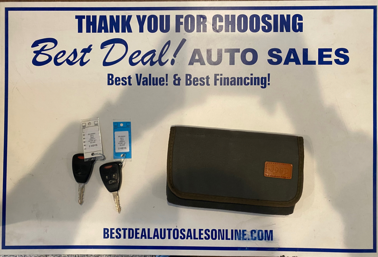 Jeep Liberty Sport 4WD 2011