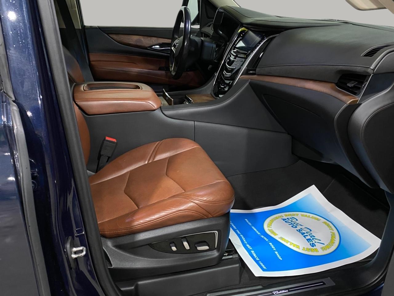 Cadillac Escalade ESV Luxury 4WD 2019