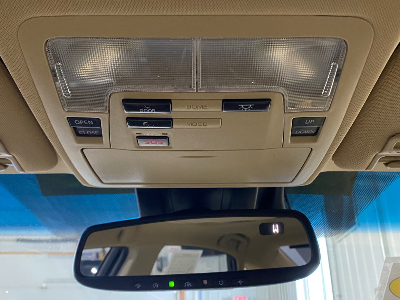 Toyota Avalon XLE 2016