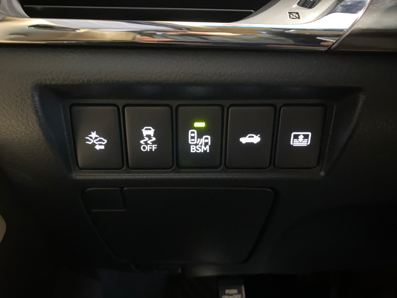 Toyota Avalon XLE 2016