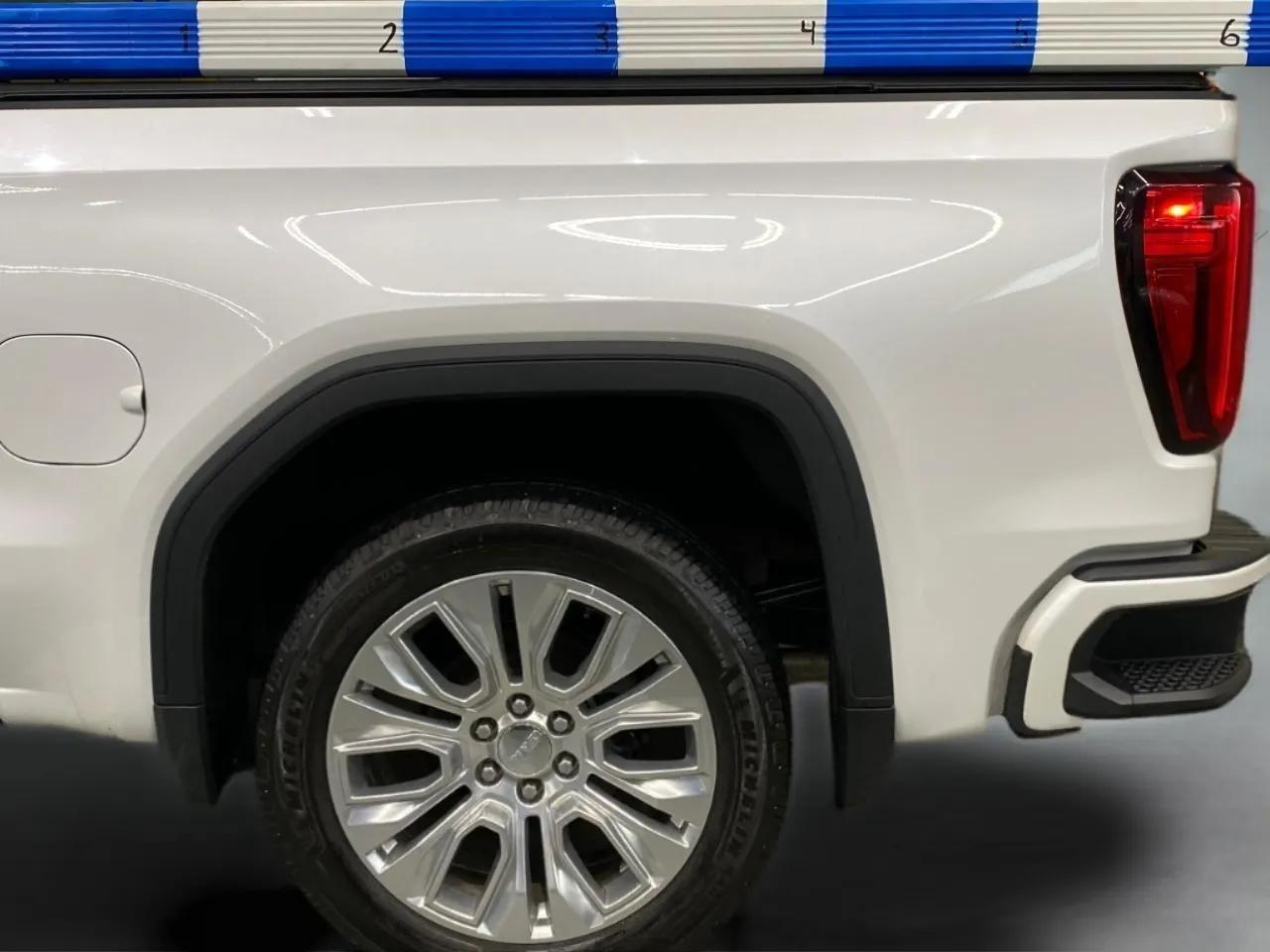 GMC Sierra 1500 Limited Denali Crew Cab 4WD 2022