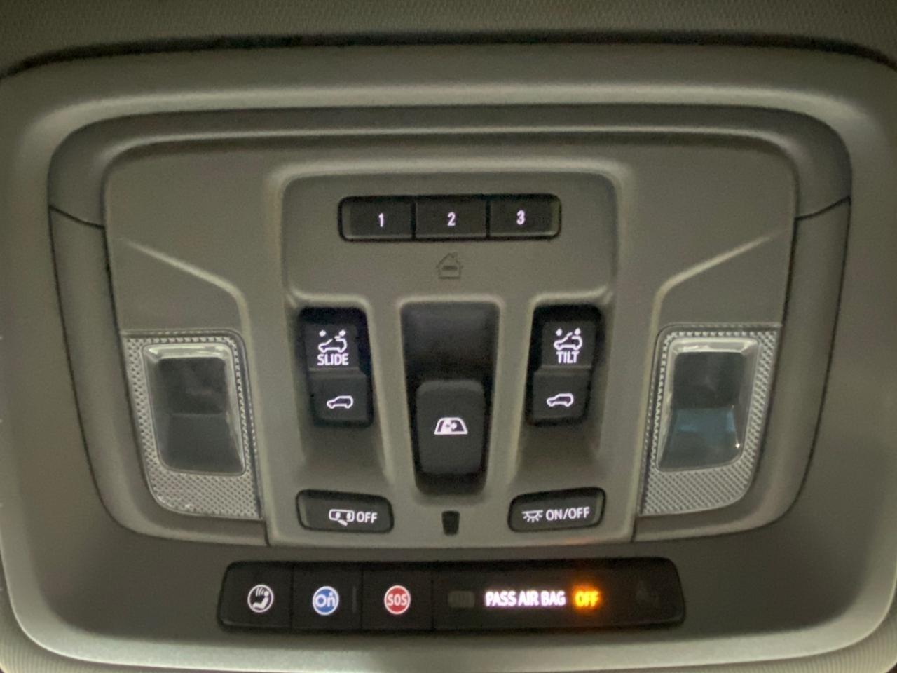 GMC Sierra 1500 Limited Denali Crew Cab 4WD 2022