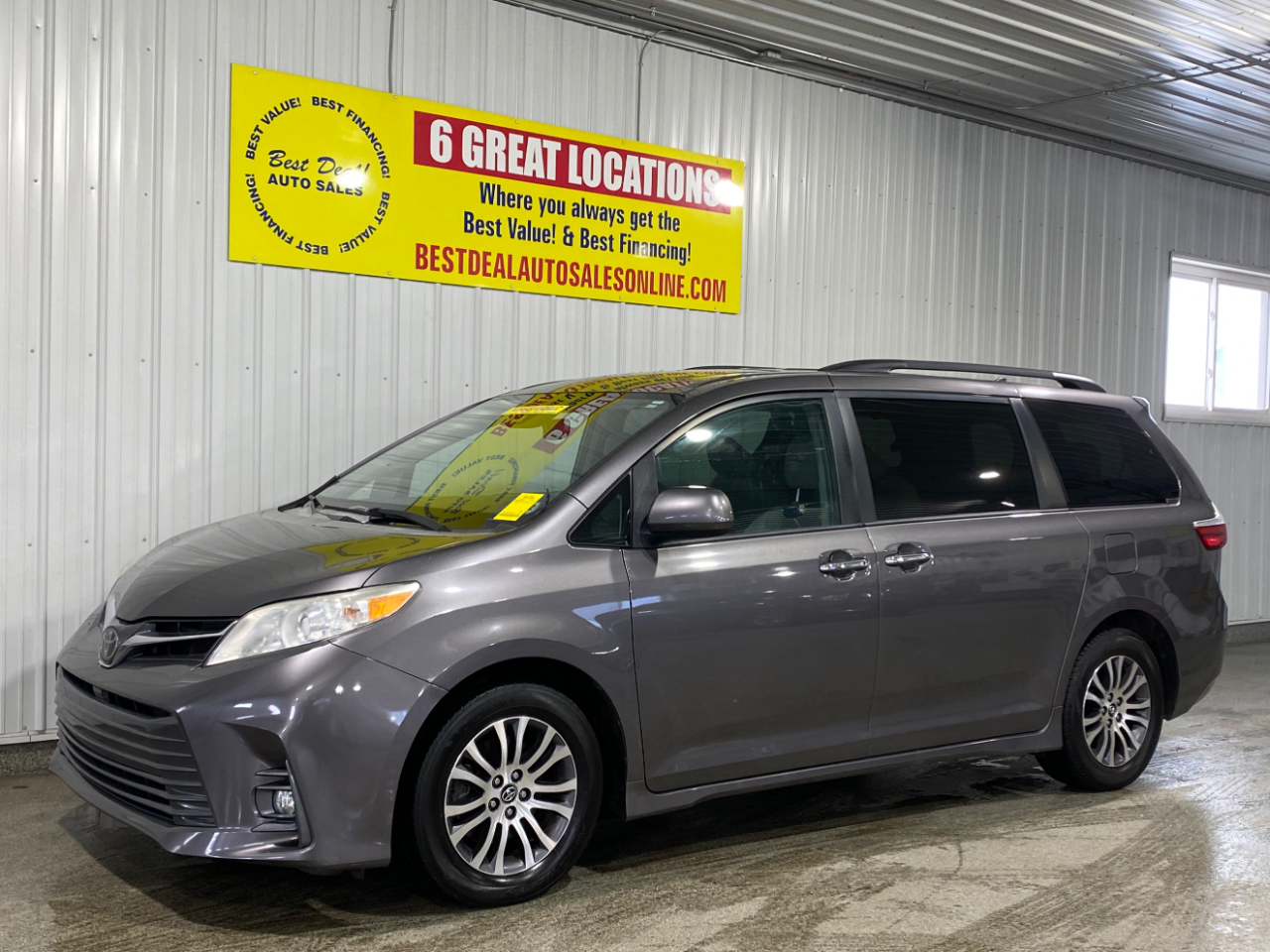 2018 Toyota Sienna Limited Premium 7-Passenger