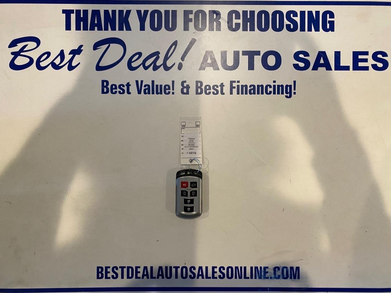 Toyota Sienna XLE 8-Passenger 2018