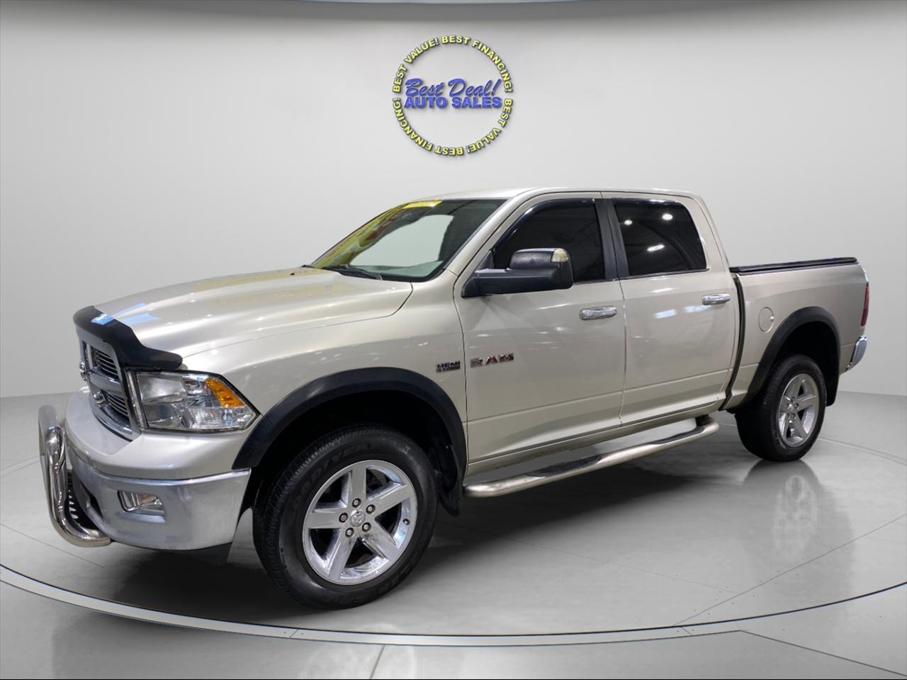 2010 RAM 1500 Crew Cab 5.5 ft Bed 4WD