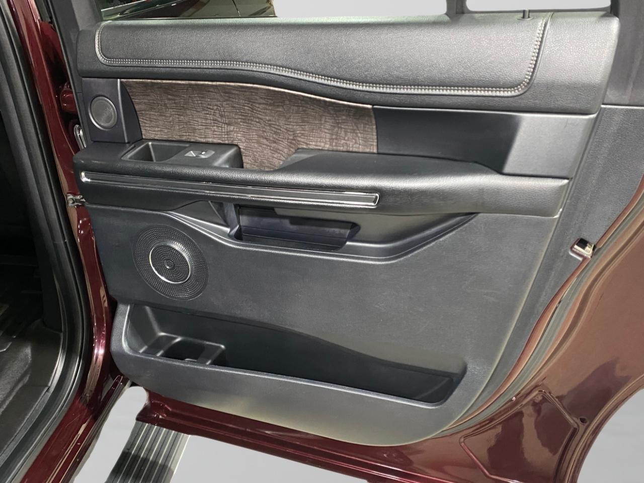 Ford Expedition MAX Limited 4WD 2020