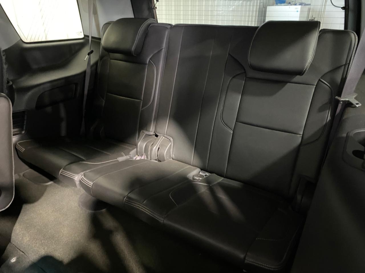 GMC Yukon Denali 4WD 2017