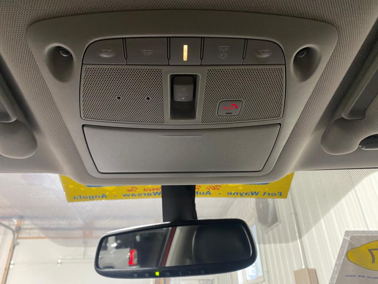 Nissan Pathfinder Platinum 4WD 2017