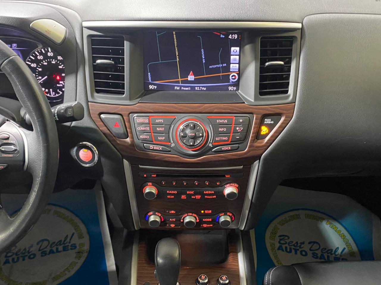 Nissan Pathfinder Platinum 4WD 2017