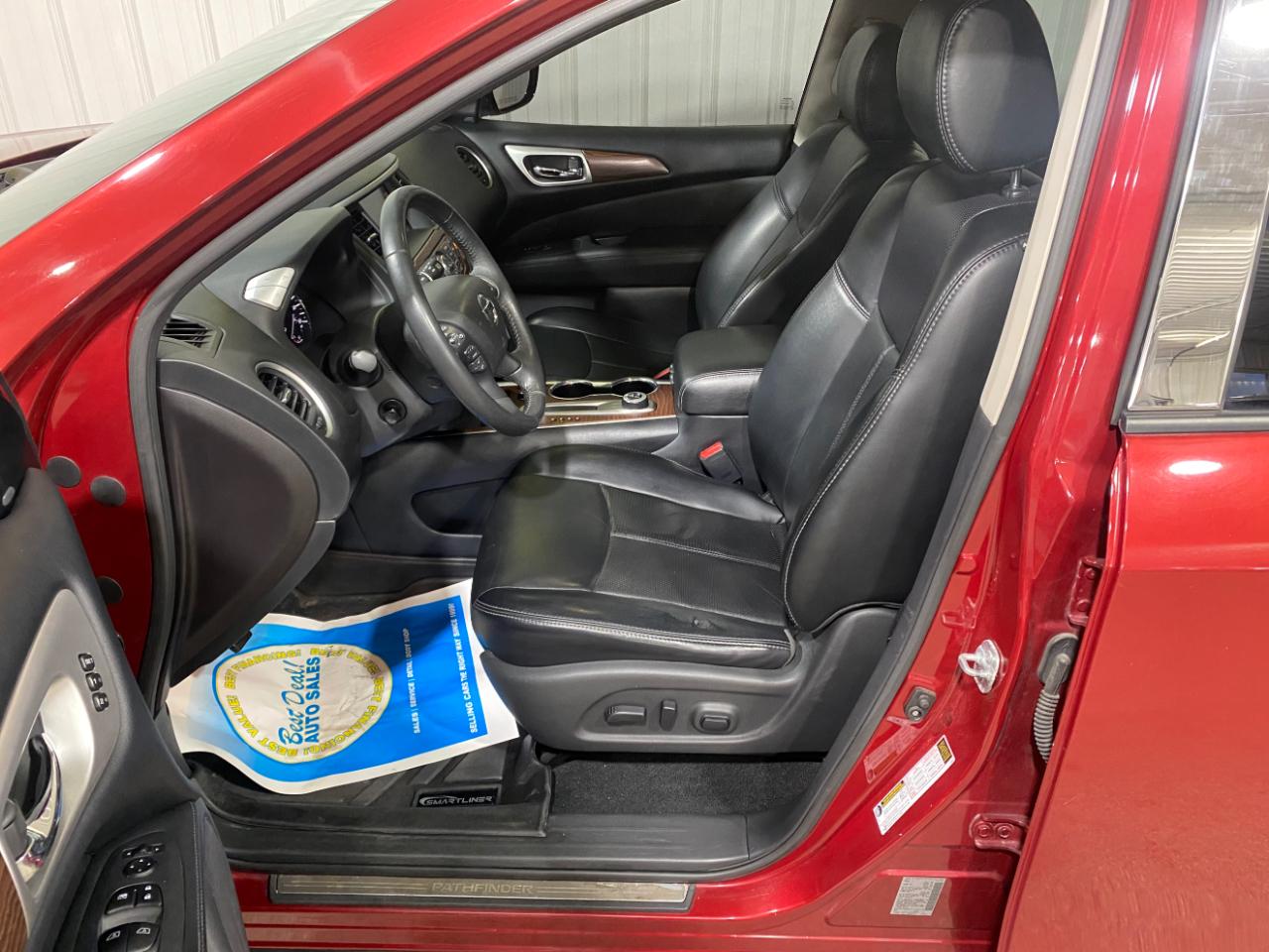 Nissan Pathfinder Platinum 4WD 2017