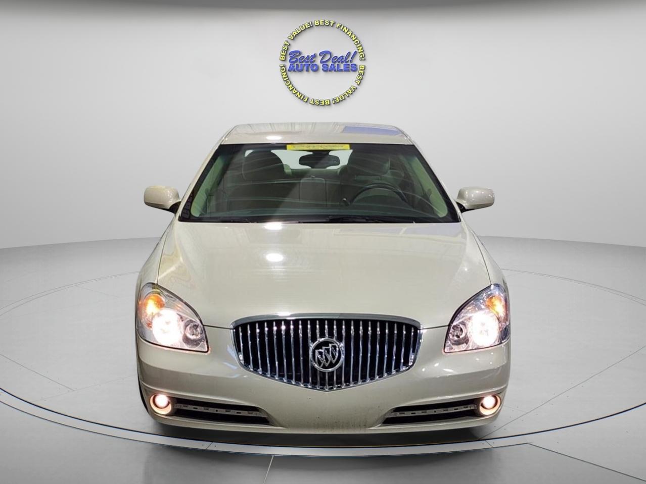 Buick Lucerne  2011