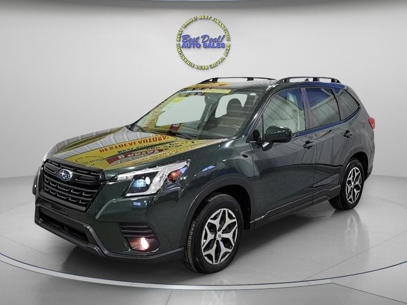 2022 Subaru Forester Premium's photo