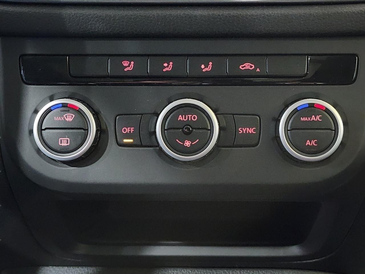 Volkswagen Tiguan  2013