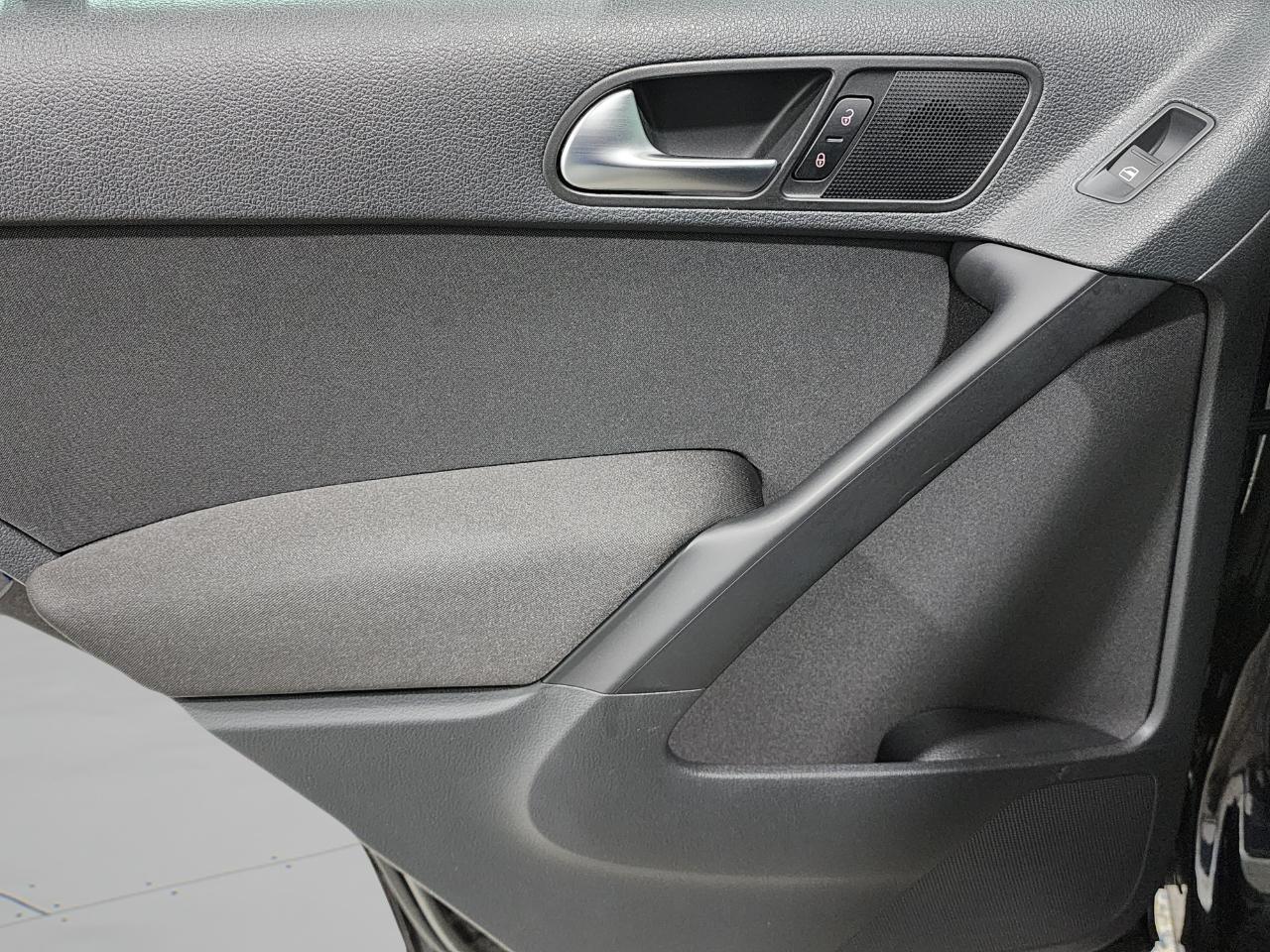 Volkswagen Tiguan  2013