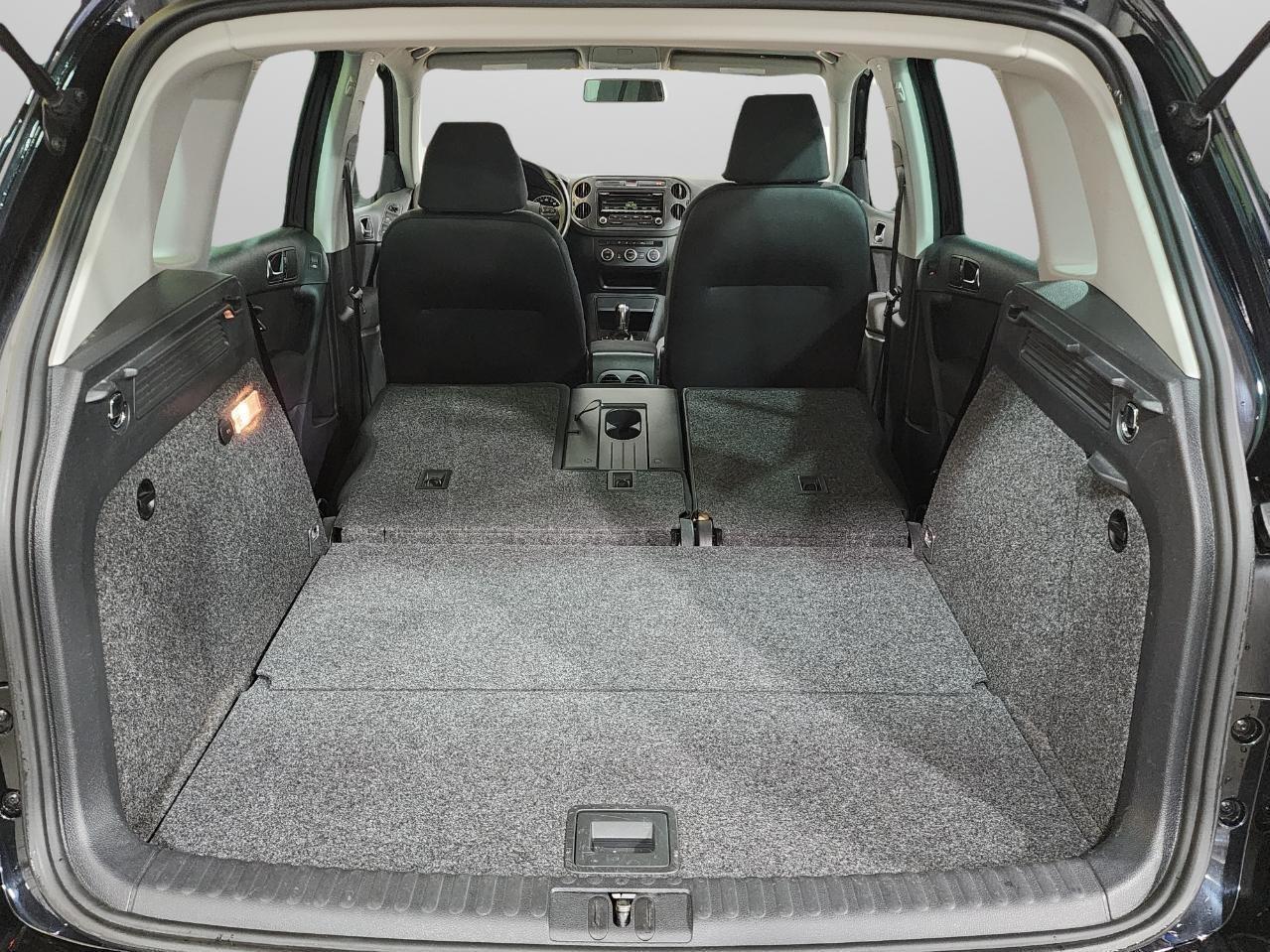 Volkswagen Tiguan  2013