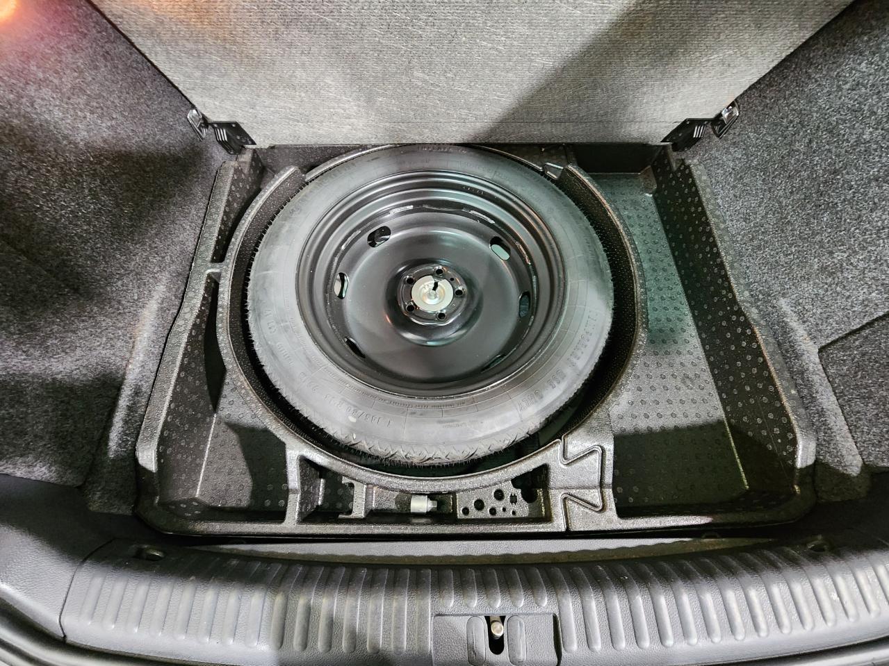 Volkswagen Tiguan  2013