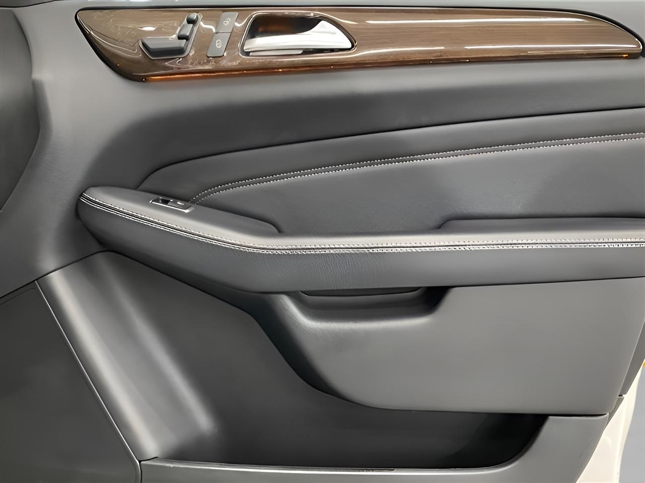 Mercedes-Benz M-Class ML250 BlueTEC 4MATIC 2015