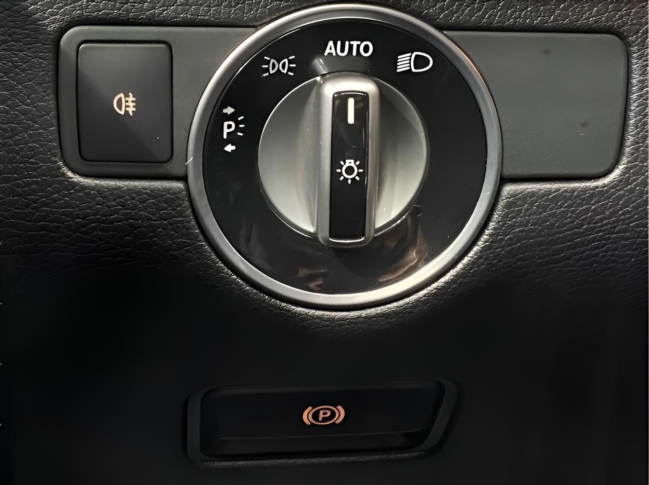 Mercedes-Benz M-Class ML250 BlueTEC 4MATIC 2015