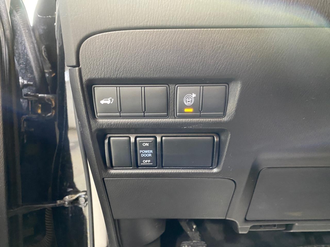 Nissan Armada SV AWD 2021