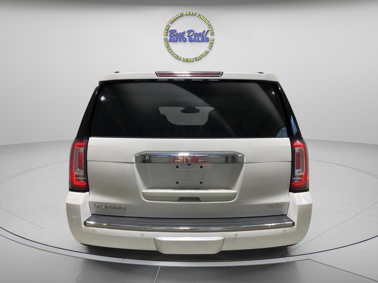 GMC Yukon Denali 4WD 2019