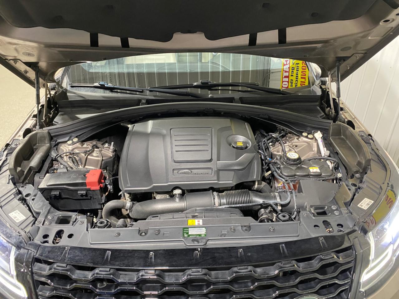 Land Rover Range Rover Velar R-Dynamic SE 2018