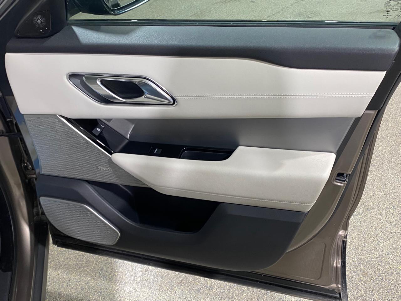 Land Rover Range Rover Velar R-Dynamic SE 2018