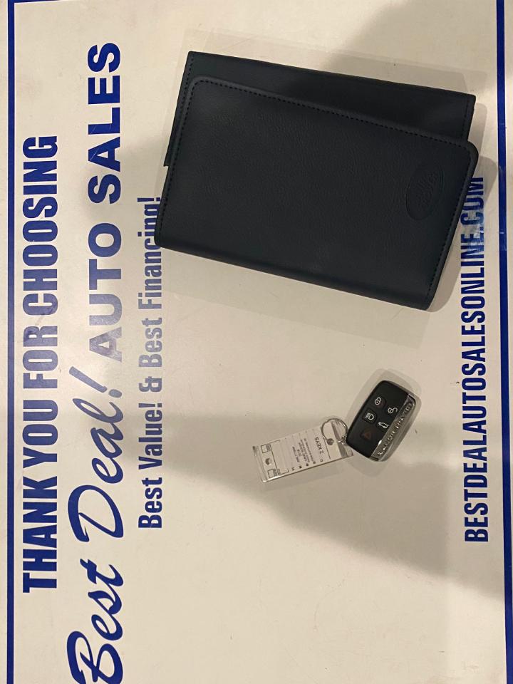 Land Rover Range Rover Velar R-Dynamic SE 2018