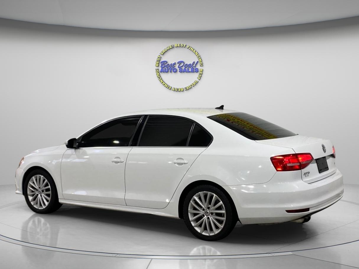 Volkswagen Jetta SE 6A 2015