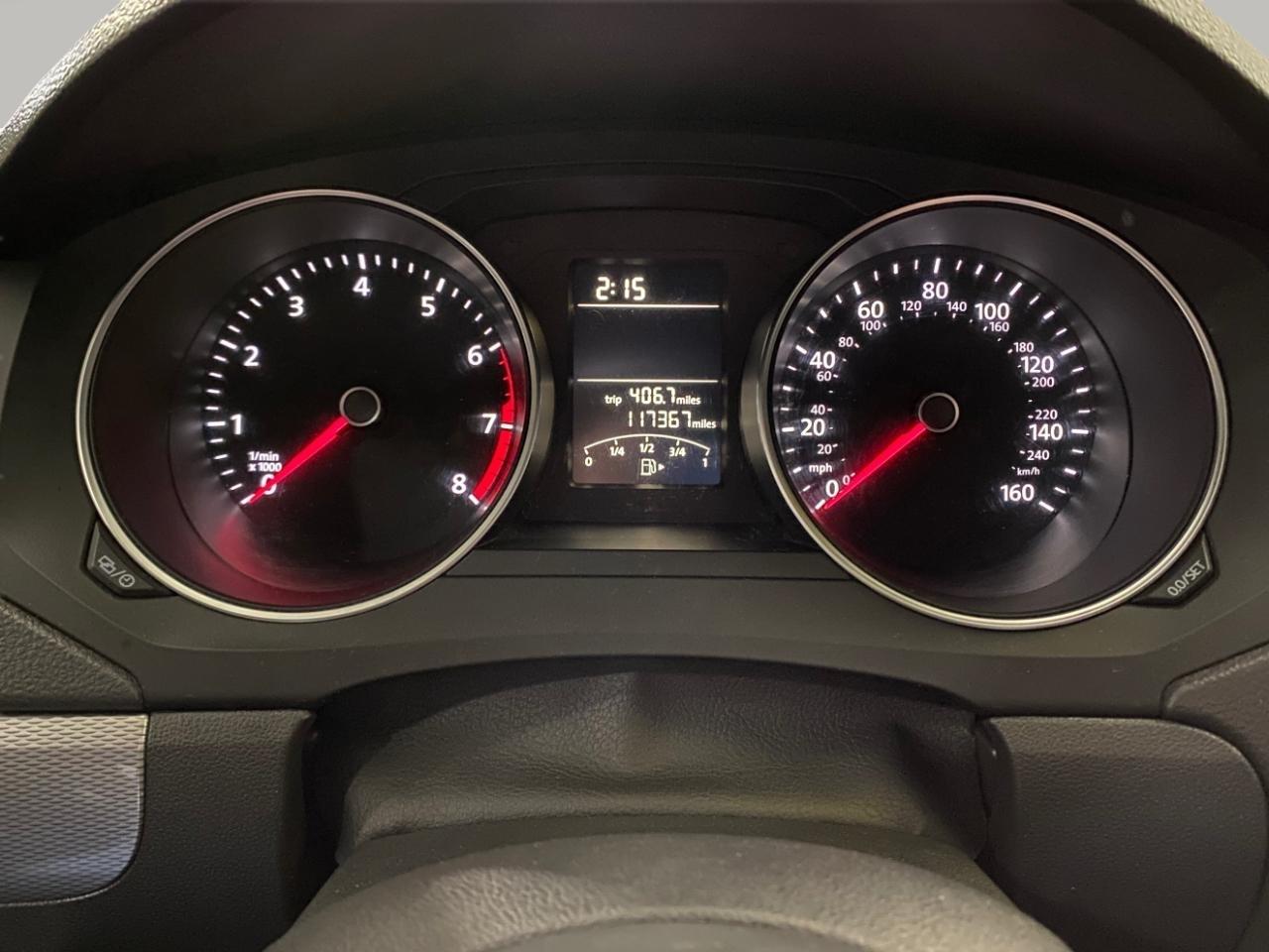 Volkswagen Jetta SE 6A 2015