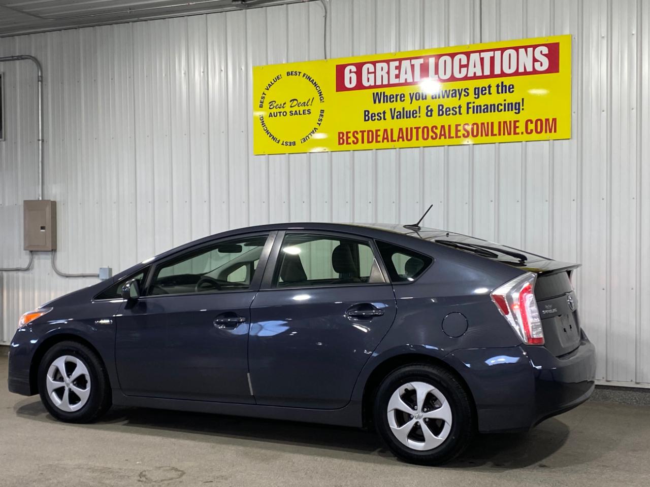 Toyota Prius Three 2014