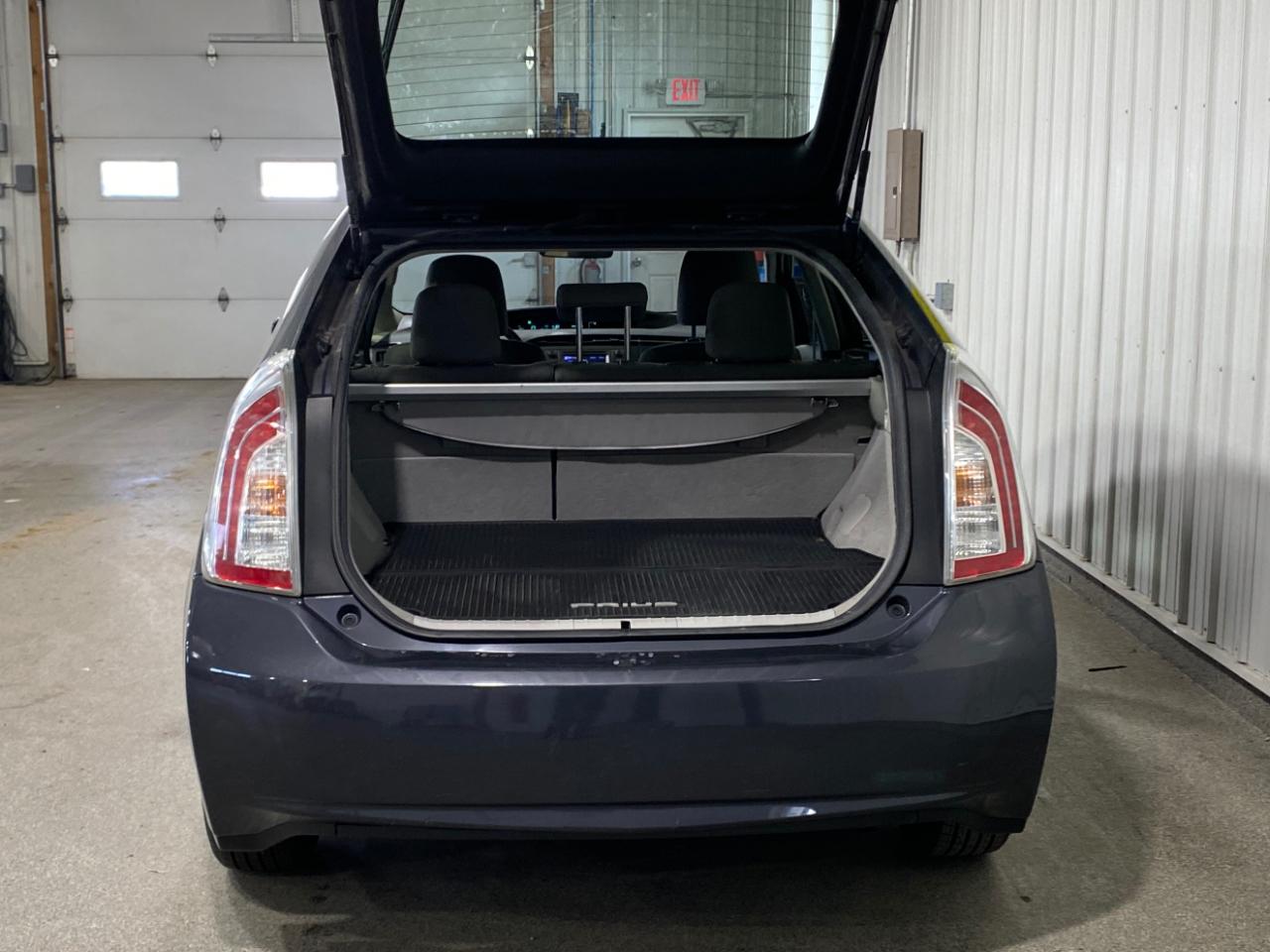 Toyota Prius Three 2014