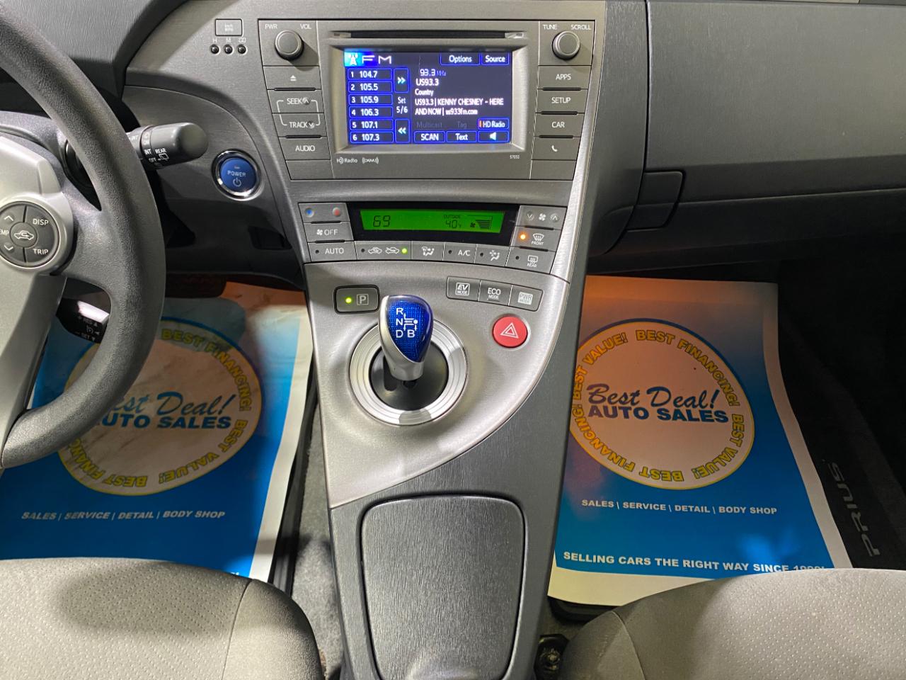 Toyota Prius Three 2014