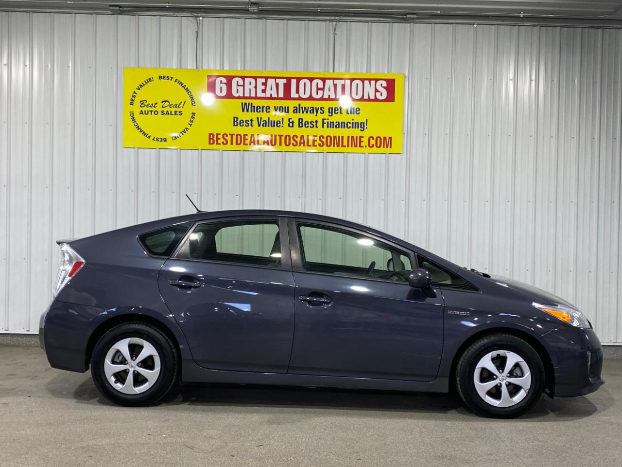 Toyota Prius Three 2014