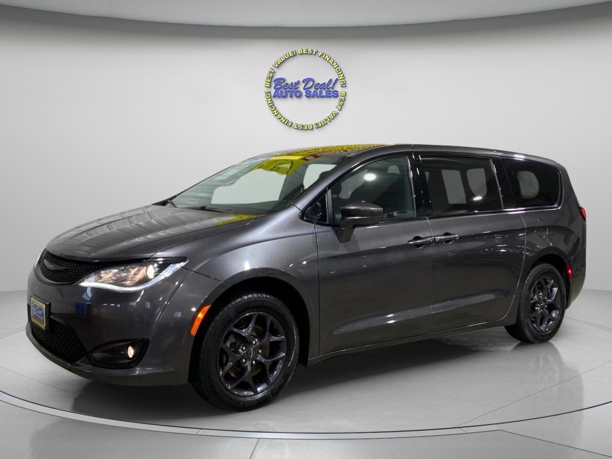 Chrysler Pacifica Touring Plus 2018