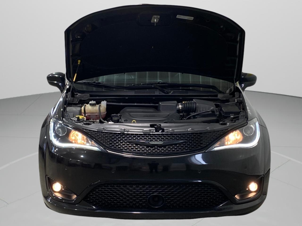 Chrysler Pacifica Touring-L 2019