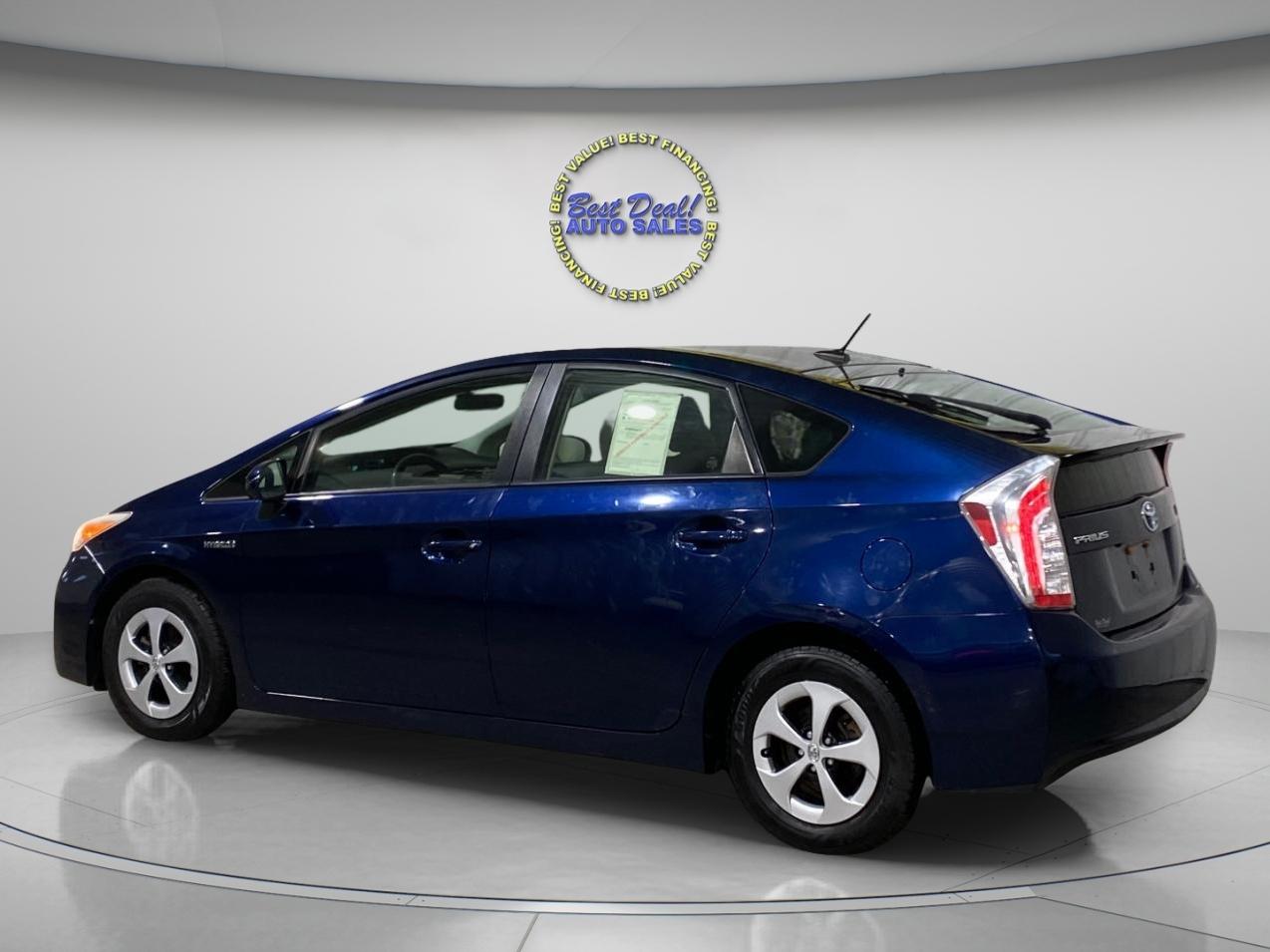 Toyota Prius Three 2015