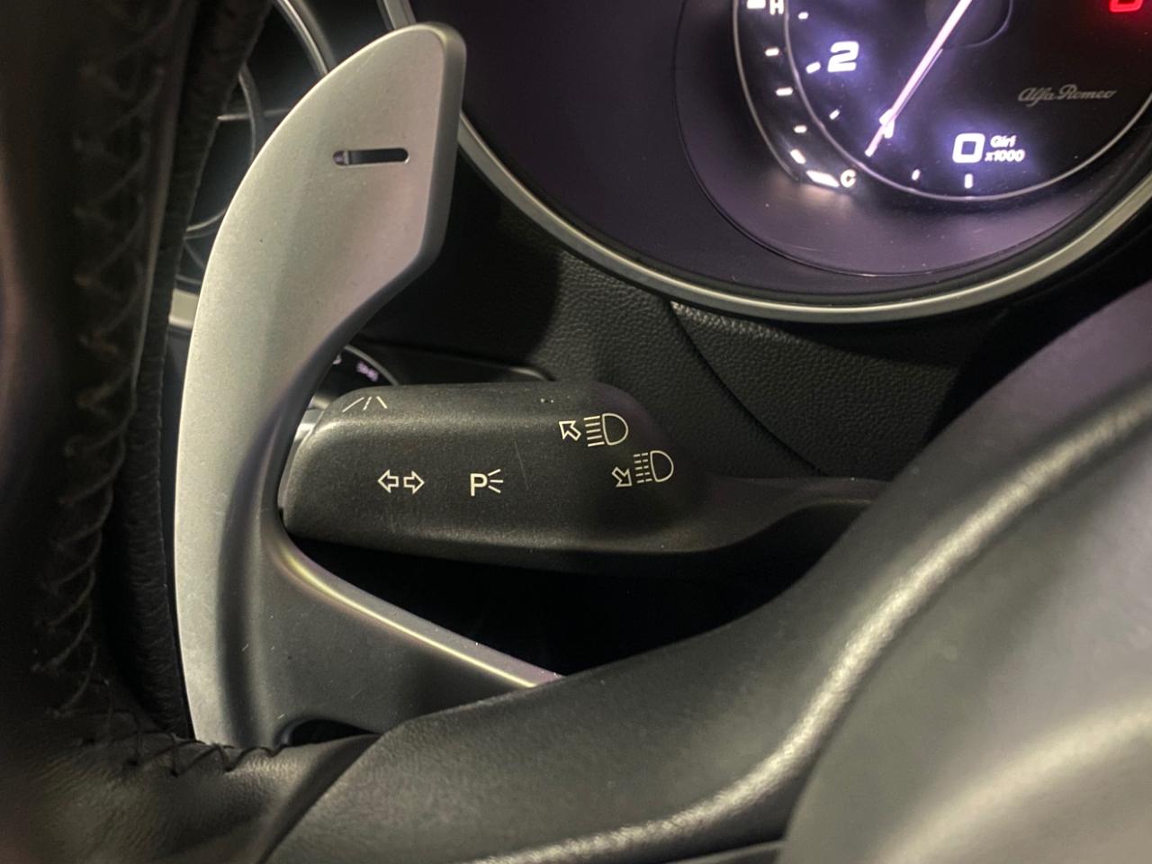 Alfa Romeo Stelvio Quadrifoglio 2018