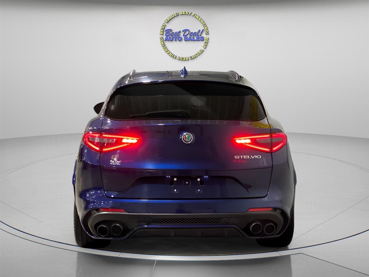 Alfa Romeo Stelvio Quadrifoglio 2018