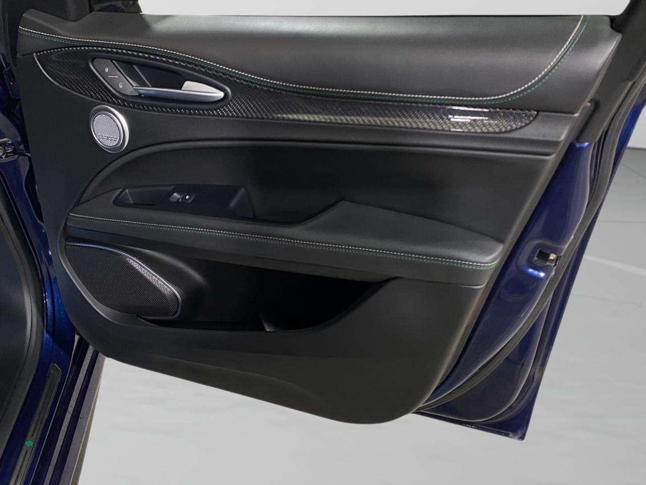 Alfa Romeo Stelvio Quadrifoglio 2018