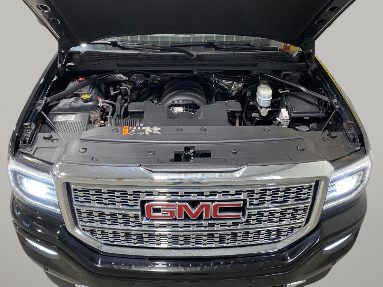 GMC Sierra 1500 Denali Crew Cab Long Box 4WD 2018
