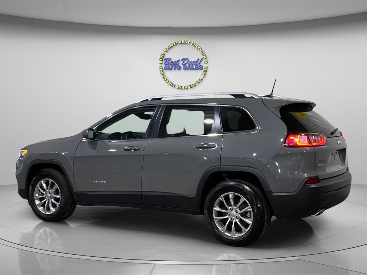 Jeep Cherokee Latitude Lux 4WD 2021