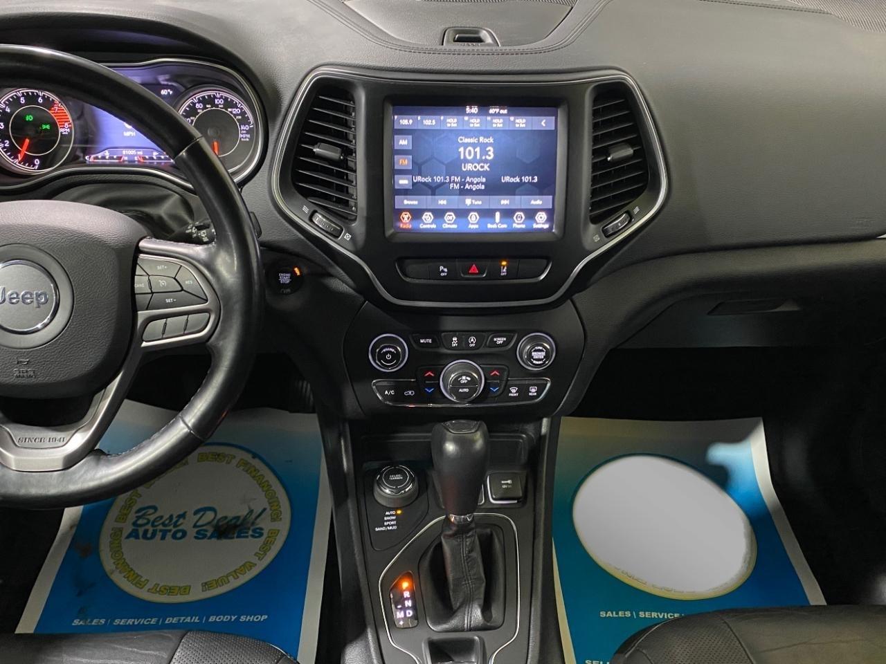 Jeep Cherokee Latitude Lux 4WD 2021