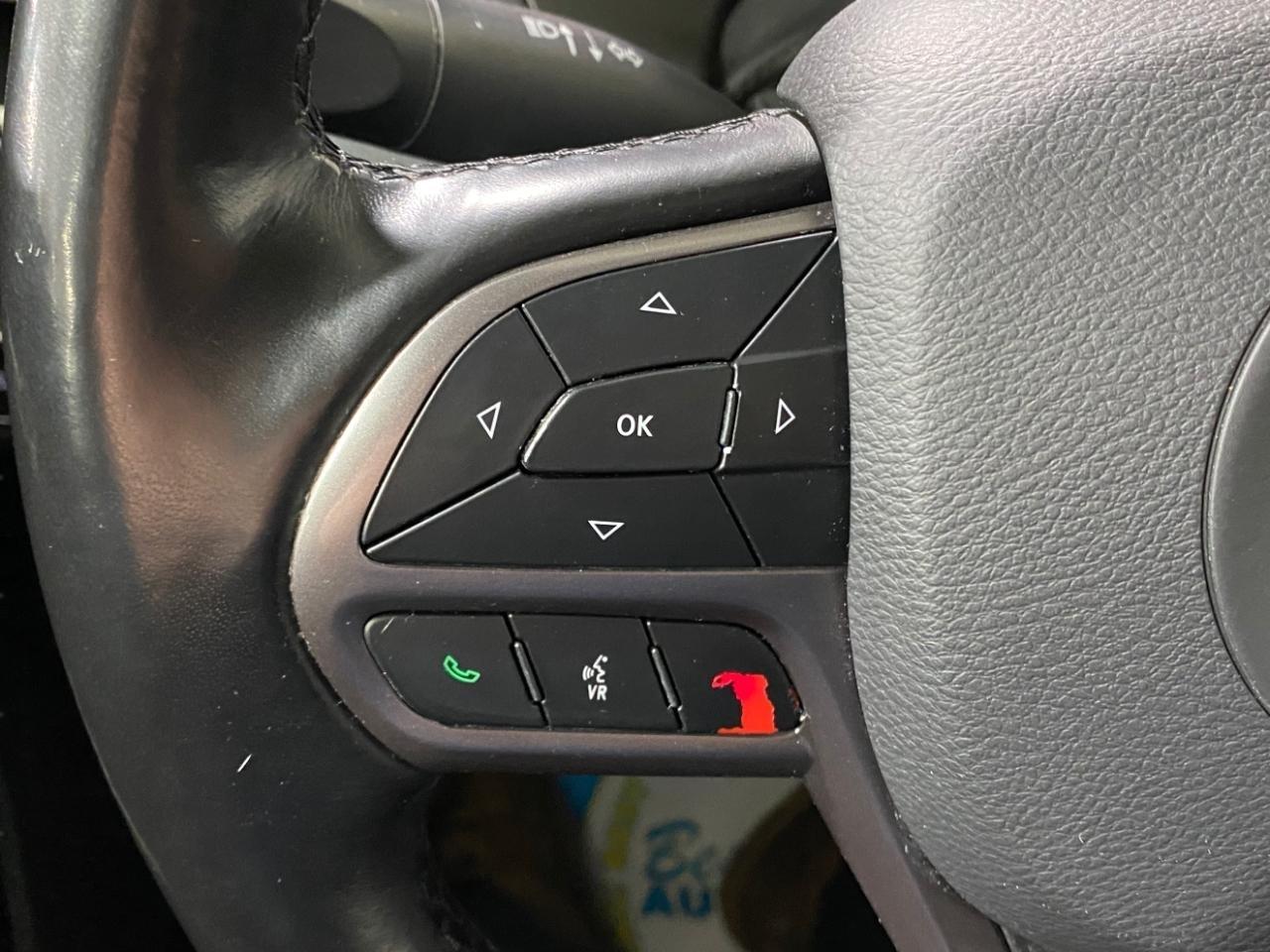 Jeep Cherokee Latitude Lux 4WD 2021