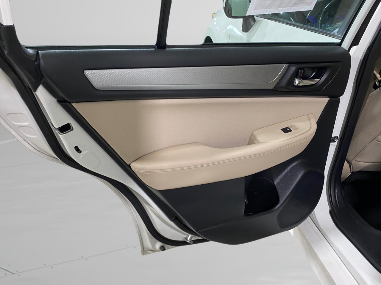 Subaru Legacy 2.5i Premium 2019